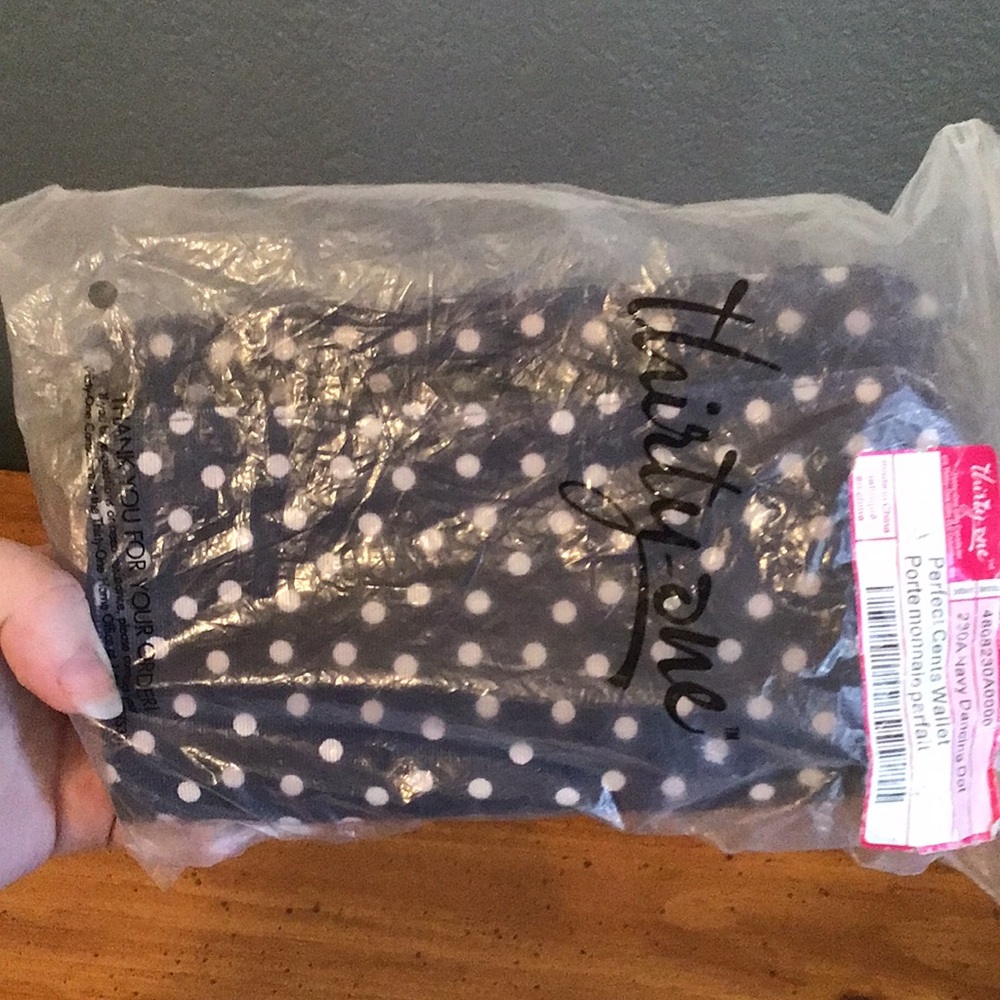 Thirty-One Perfect Cents Wallet
